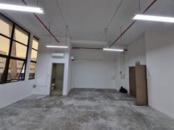The Commerze @ Irving (D13), Factory #573605611